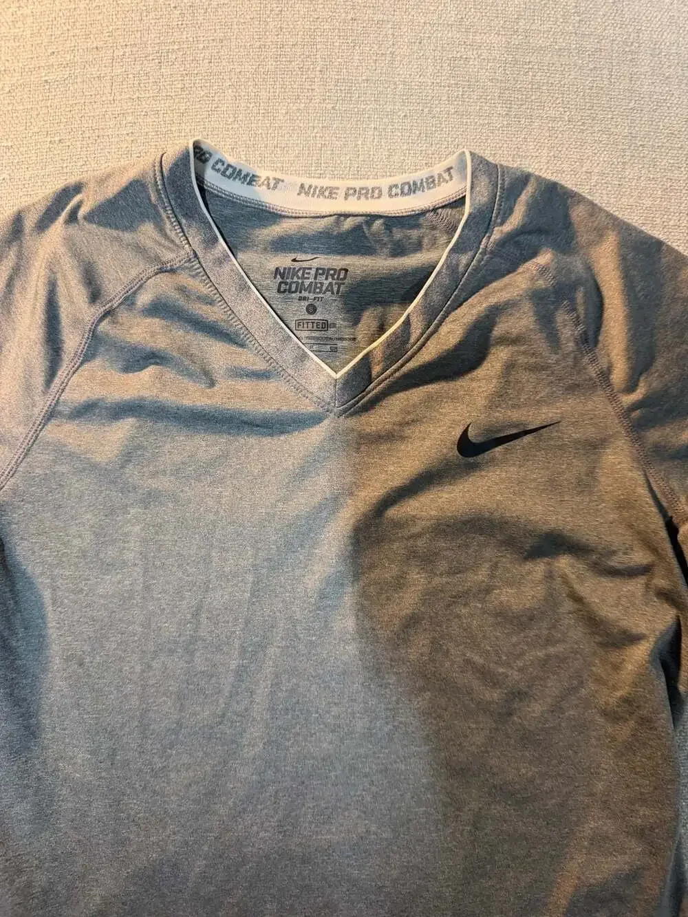 Nike Pro Combat Dri-FIT Gray V-Neck Athletic Fitted T-Shirt Size S